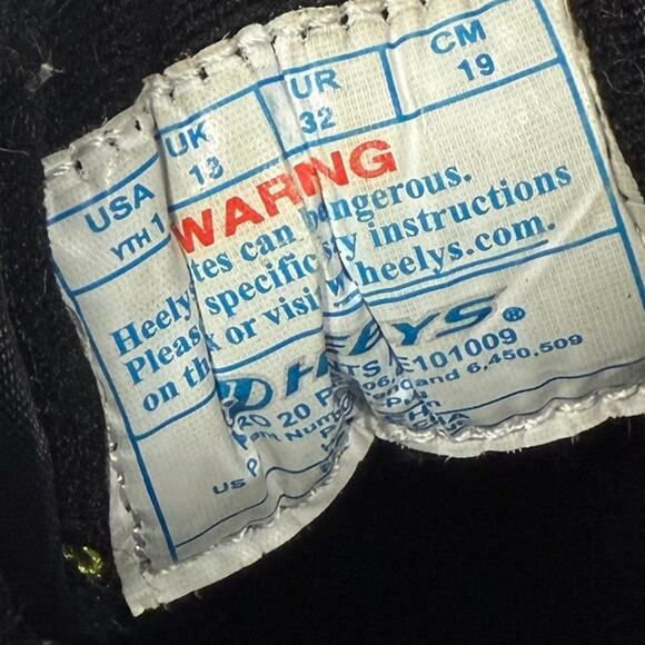 Heelys PRO 20 Women's Size 1 PRINTS BLACK RAINBOW Zebra Print Skate Rolling Shoe - Picture 7 of 8